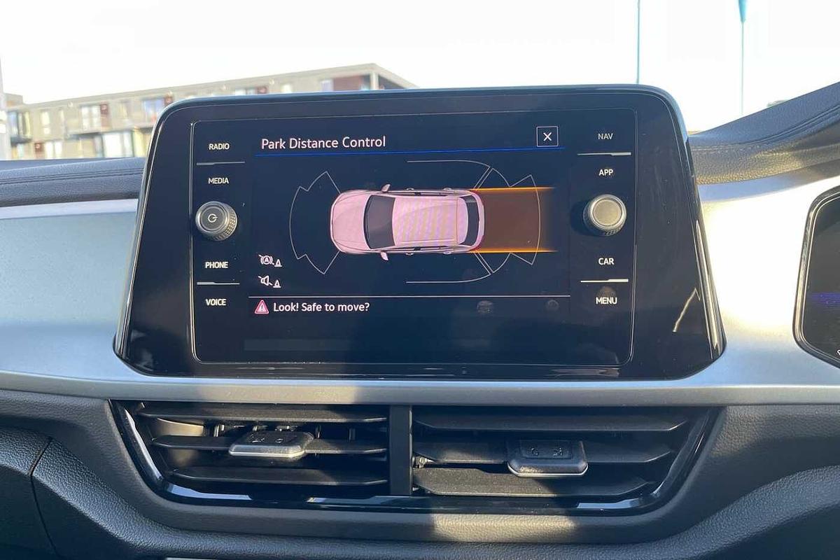 Used Volkswagen T-Roc 2024 for sale - 77542321: Photo 13