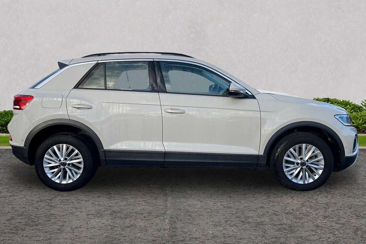 Used Volkswagen T-Roc 2024 for sale - 77542321: Photo 4
