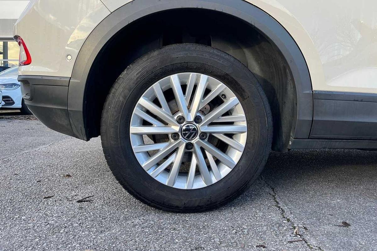 Used Volkswagen T-Roc 2024 for sale - 77542321: Photo 5