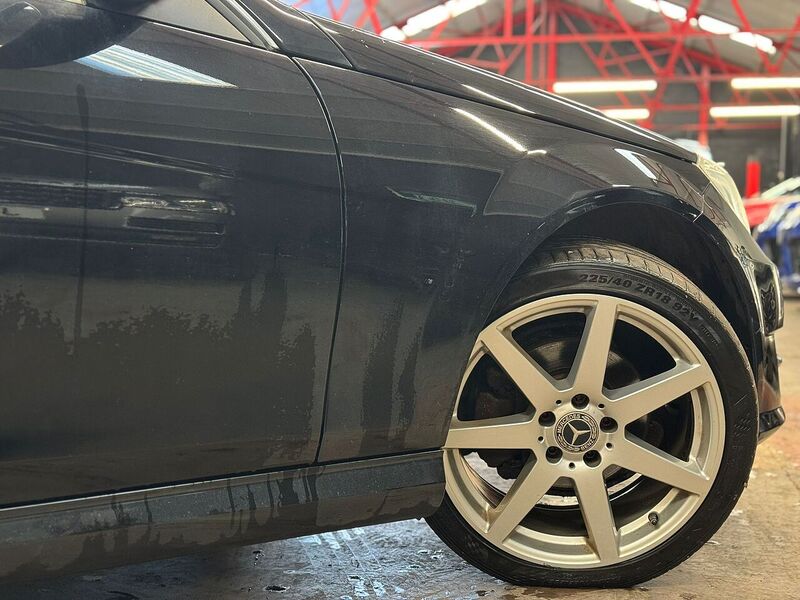 Used Mercedes-Benz C Class 2014 for sale - 77452677: Photo 21
