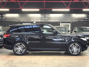 Used Land Rover Range Rover Sport 2016 for sale - 79434363: Photo