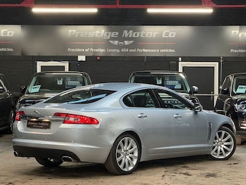 Used Jaguar XF 2010 for sale - 77963600: Photo