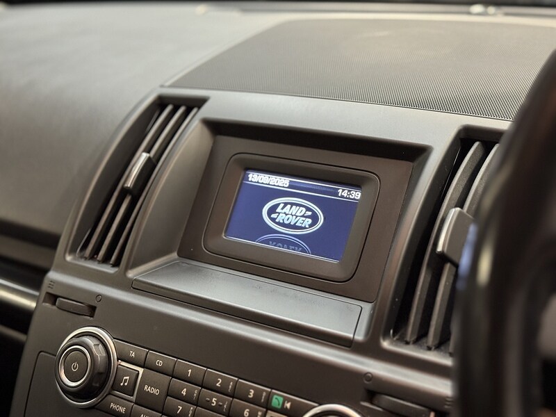 Used Land Rover Freelander 2014 for sale - 77990169: Photo 11