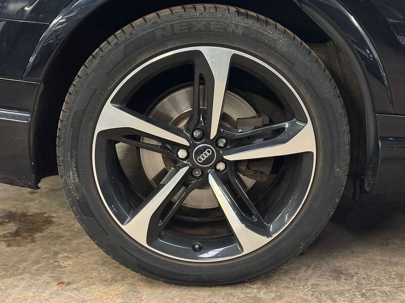 Used Audi Q7 2018 for sale - 76906050: Photo 30