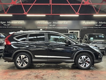Used Honda CR-V 2017 for sale - 76023502: Photo