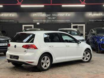 Used Volkswagen Golf 2015 for sale - 74756740: Photo