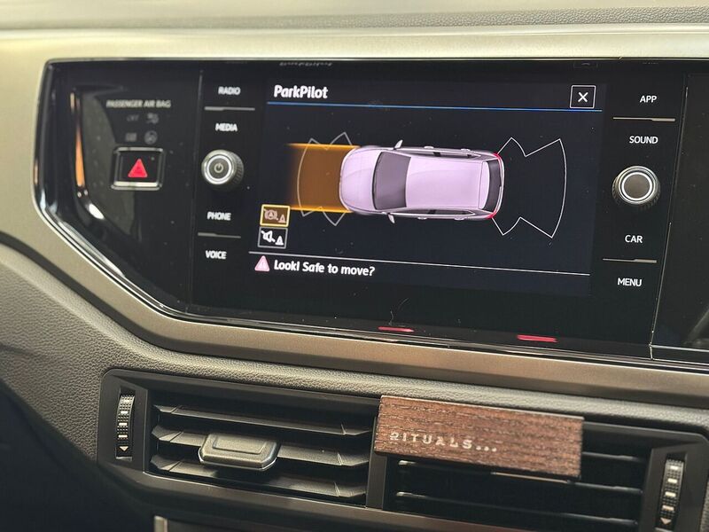 Used Volkswagen Polo 2018 for sale - 77517501: Photo 9