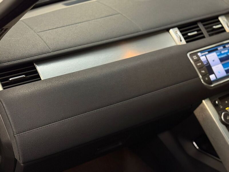 Used Land Rover Range Rover Evoque 2011 for sale - 77165088: Photo 22