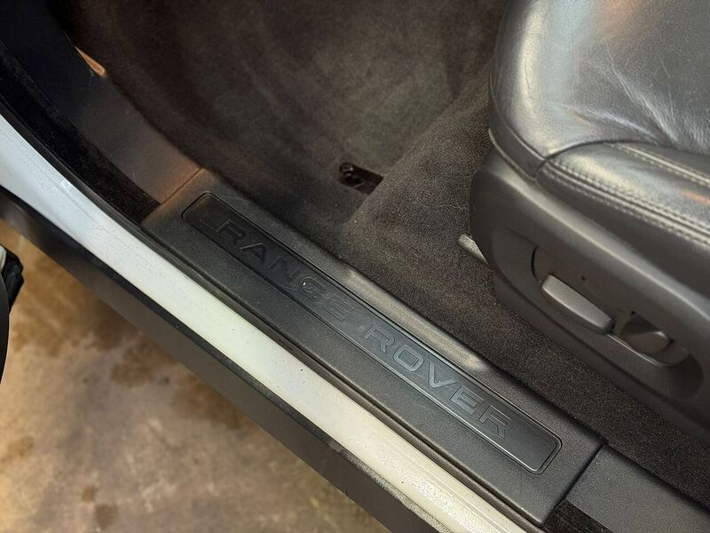 Used Land Rover Range Rover Evoque 2011 for sale - 77165088: Photo 23