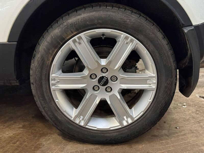 Used Land Rover Range Rover Evoque 2011 for sale - 77165088: Photo 28