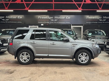 Used Land Rover Freelander 2 2014 for sale - 79433826: Photo