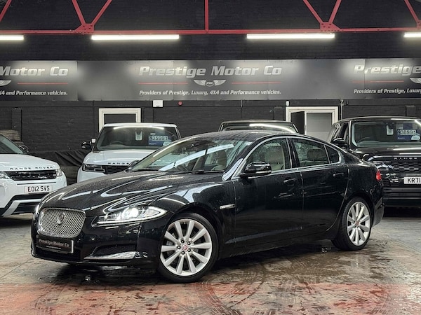 Used Jaguar XF 2015 for sale - 76341110: Photo 1