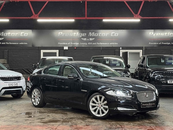 Used Jaguar XF 2015 for sale - 76341110: Photo 2