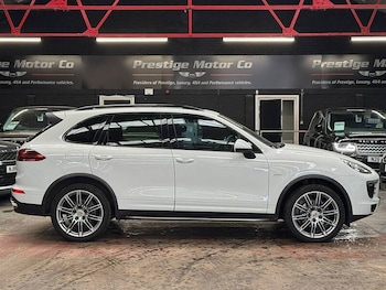 Used Porsche Cayenne 2014 for sale - 79210769: Photo