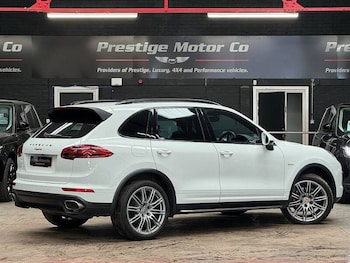 Used Porsche Cayenne 2014 for sale - 79210769: Photo