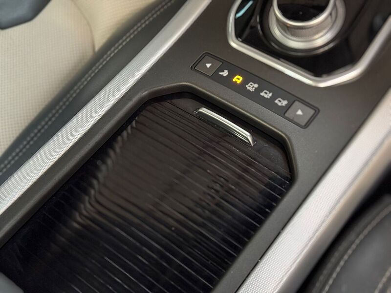 Used Land Rover Range Rover Evoque 2015 for sale - 77196460: Photo 11