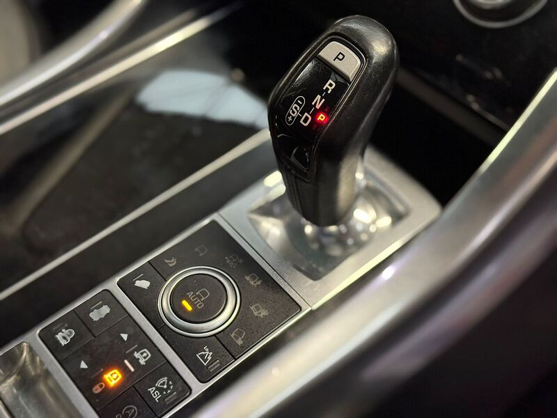 Used Land Rover Range Rover Sport 2016 for sale - 76582948: Photo 11