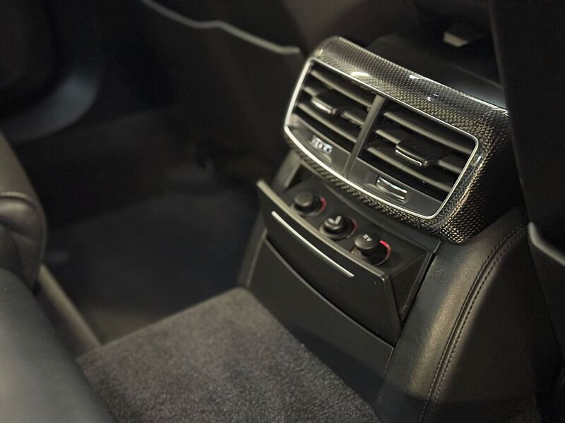 Used Audi S8 2012 for sale - 76879332: Photo 18