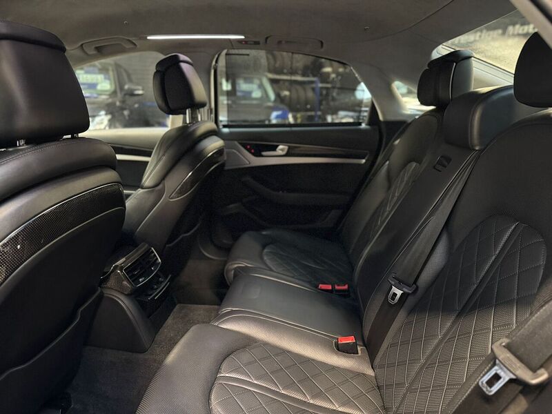 Used Audi S8 2012 for sale - 76879332: Photo 20