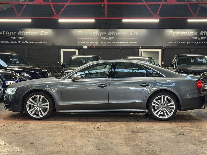 Used Audi S8 2012 for sale - 76879332: Photo 6
