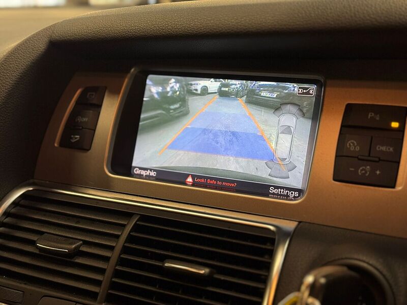 Used Audi Q7 2014 for sale - 78031155: Photo 9