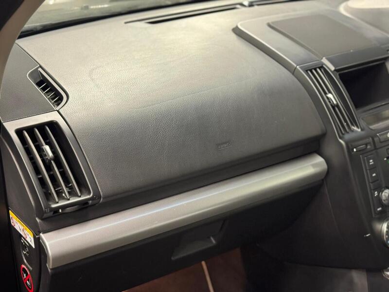 Used Land Rover Freelander 2 2010 for sale - 77080629: Photo 21