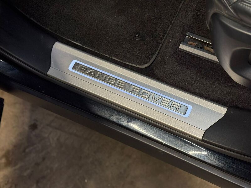 Used Land Rover Range Rover Sport 2017 for sale - 78168001: Photo 25