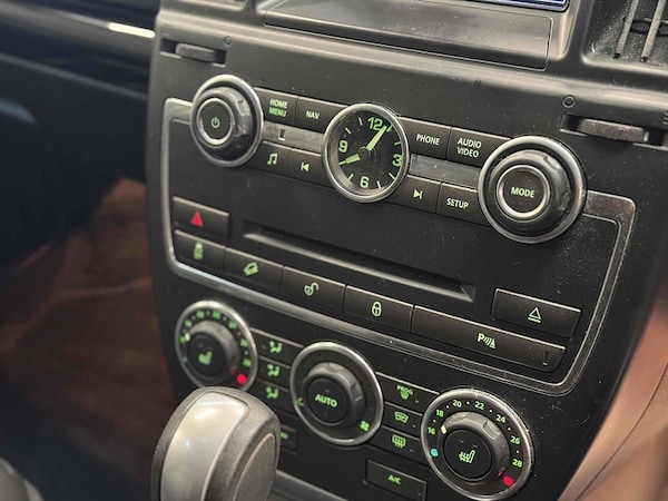 Used Land Rover Freelander 2 2013 for sale - 75574136: Photo 10