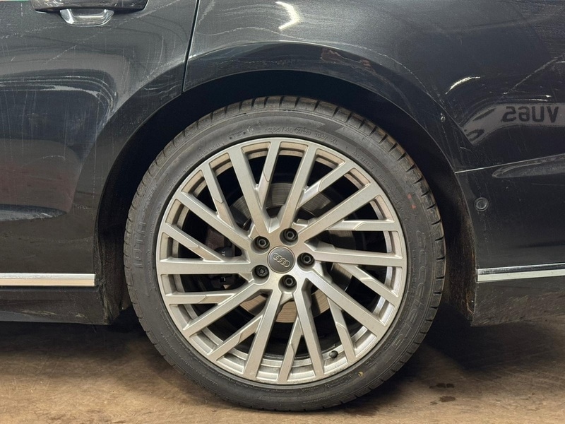 Used Audi A8 for sale - 77681433: Photo 31