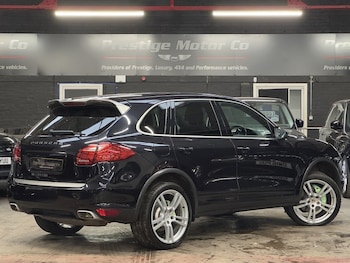 Used Porsche Cayenne 2014 for sale - 75983148: Photo
