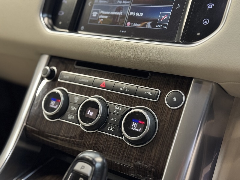 Used Land Rover Range Rover Sport 2015 for sale - 75983153: Photo 10