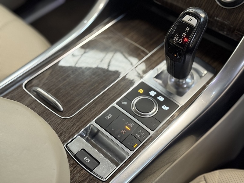 Used Land Rover Range Rover Sport 2015 for sale - 75983153: Photo 11