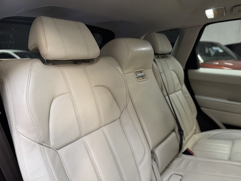 Used Land Rover Range Rover Sport 2015 for sale - 75983153: Photo 15