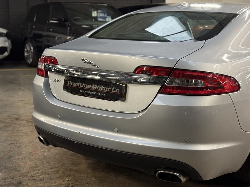 Used Jaguar XF 2010 for sale - 76022453: Photo 16