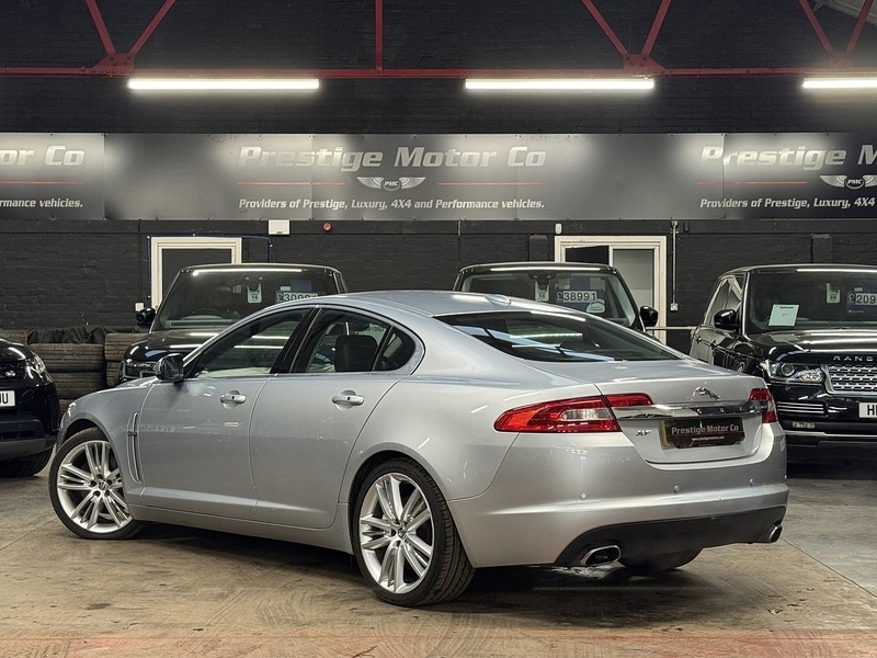Used Jaguar XF 2010 for sale - 76022453: Photo 5