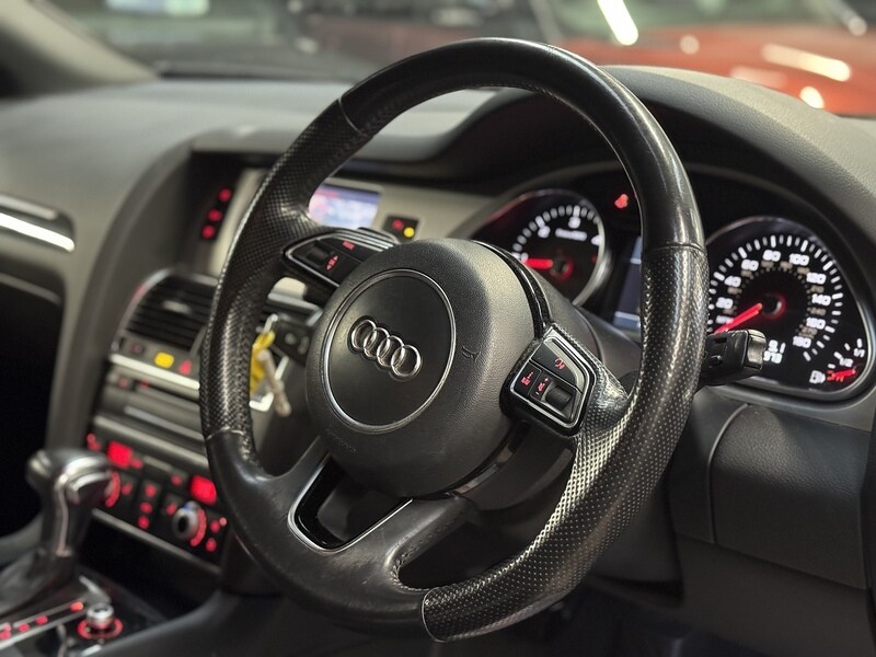 Used Audi Q7 2013 for sale - 76274499: Photo 8