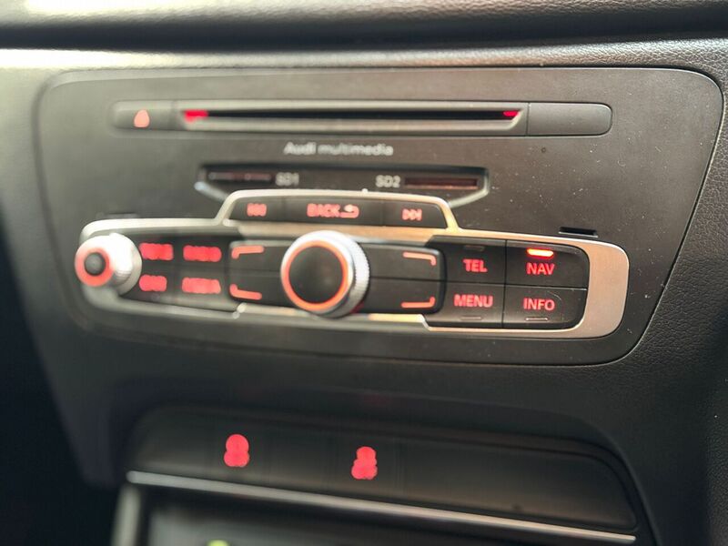 Used Audi Q3 2013 for sale - 77318641: Photo 12