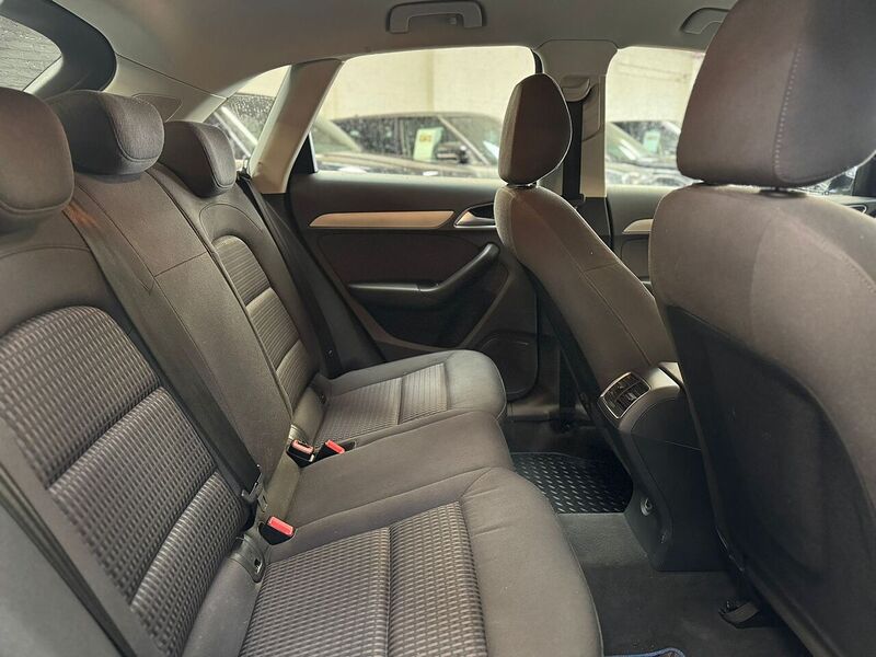 Used Audi Q3 2013 for sale - 77318641: Photo 15