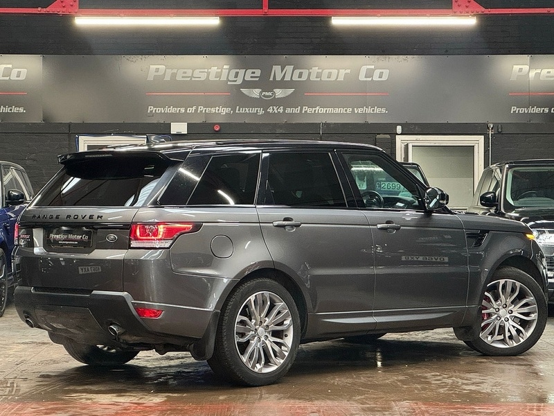 Used Land Rover Range Rover Sport 2017 for sale - 77568342: Photo 4