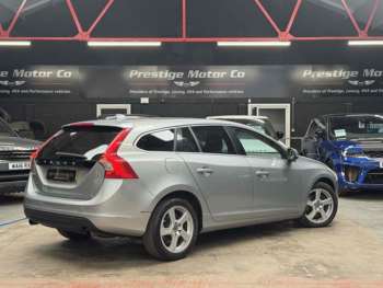 Used Volvo V60 2017 for sale - 74559675: Photo
