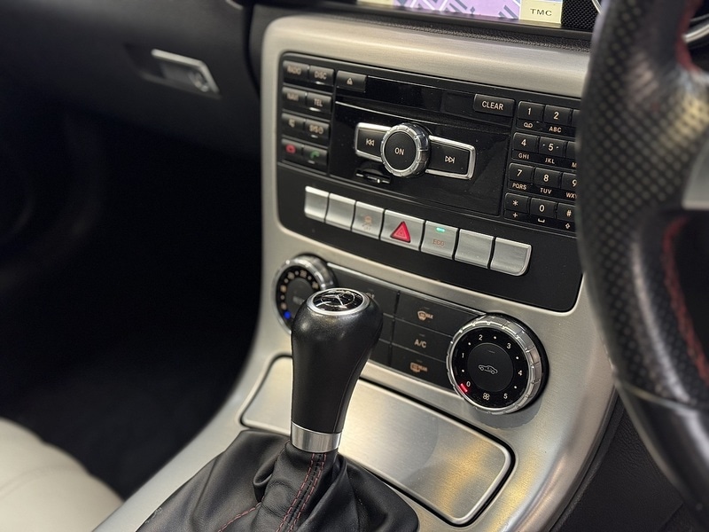 Used Mercedes-Benz SLK 2012 for sale - 76022444: Photo 12