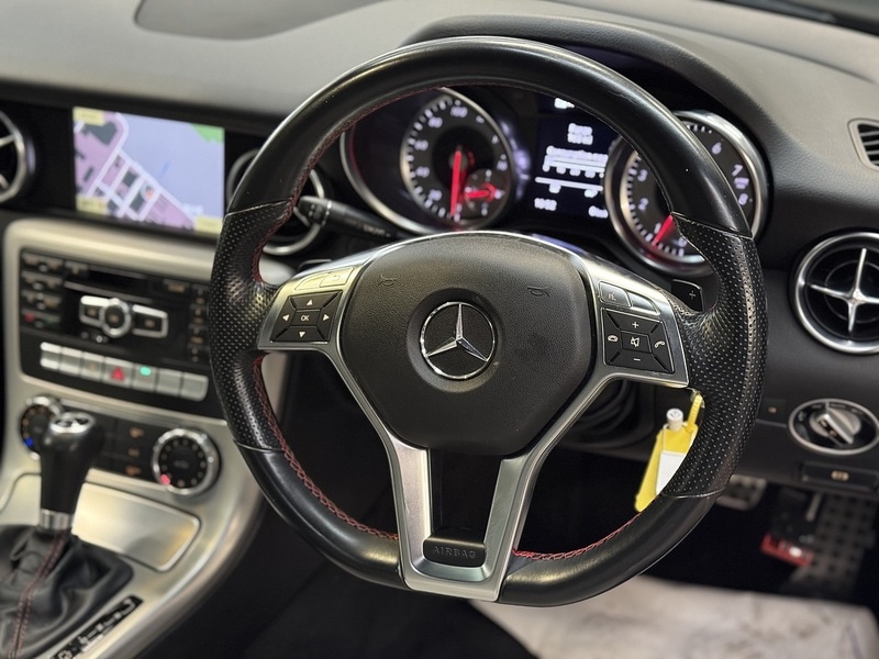Used Mercedes-Benz SLK 2012 for sale - 76022444: Photo 9