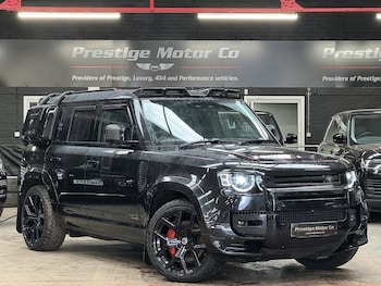 Used Land Rover Defender 2021 for sale - 75855522: Photo