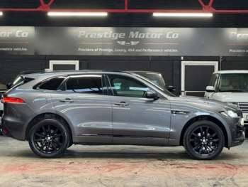 Used Jaguar F-Pace 2017 for sale - 74885139: Photo