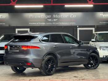 Used Jaguar F-Pace 2017 for sale - 74885139: Photo