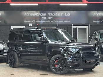 Used Land Rover Defender 110 2021 for sale - 75075365: Photo