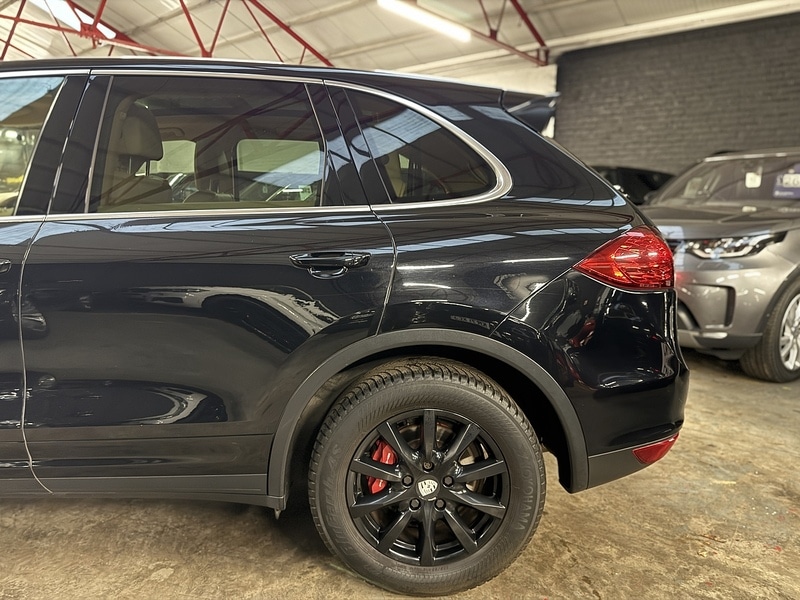 Used Porsche Cayenne 2013 for sale - 76119381: Photo 21