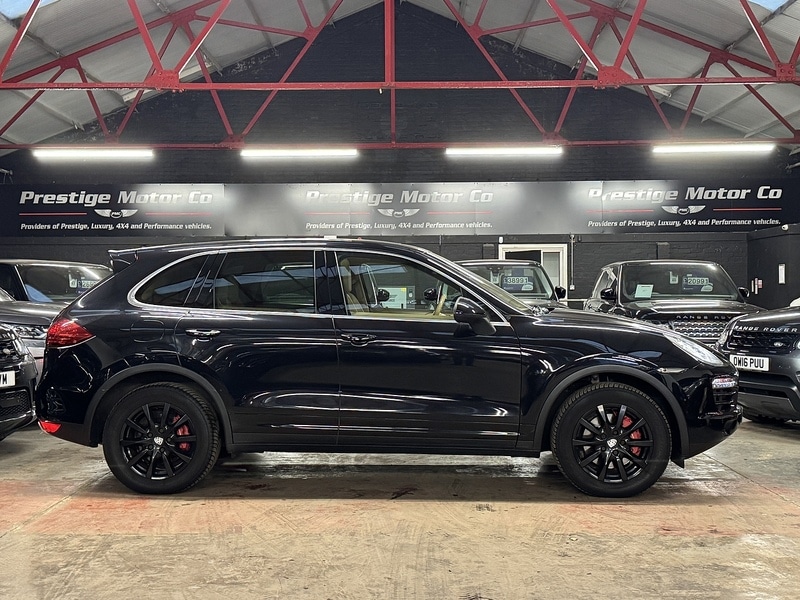 Used Porsche Cayenne 2013 for sale - 76119381: Photo 3