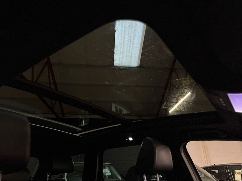 Used Volkswagen Touareg for sale - 77311366: Photo 11