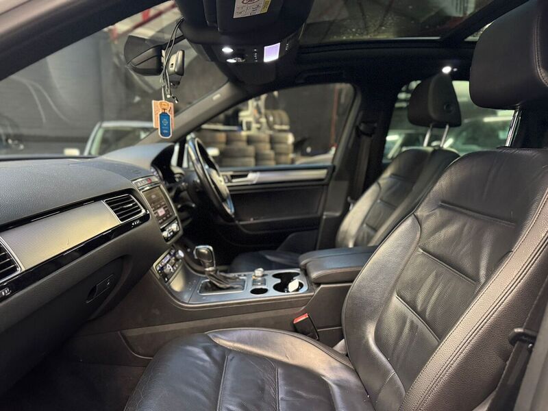 Used Volkswagen Touareg for sale - 77311366: Photo 18